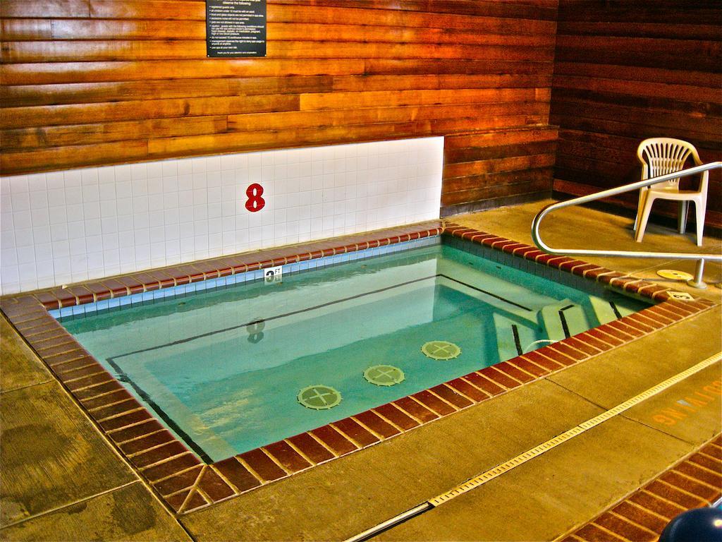 Super 8 By Wyndham Baker City Kültér fotó